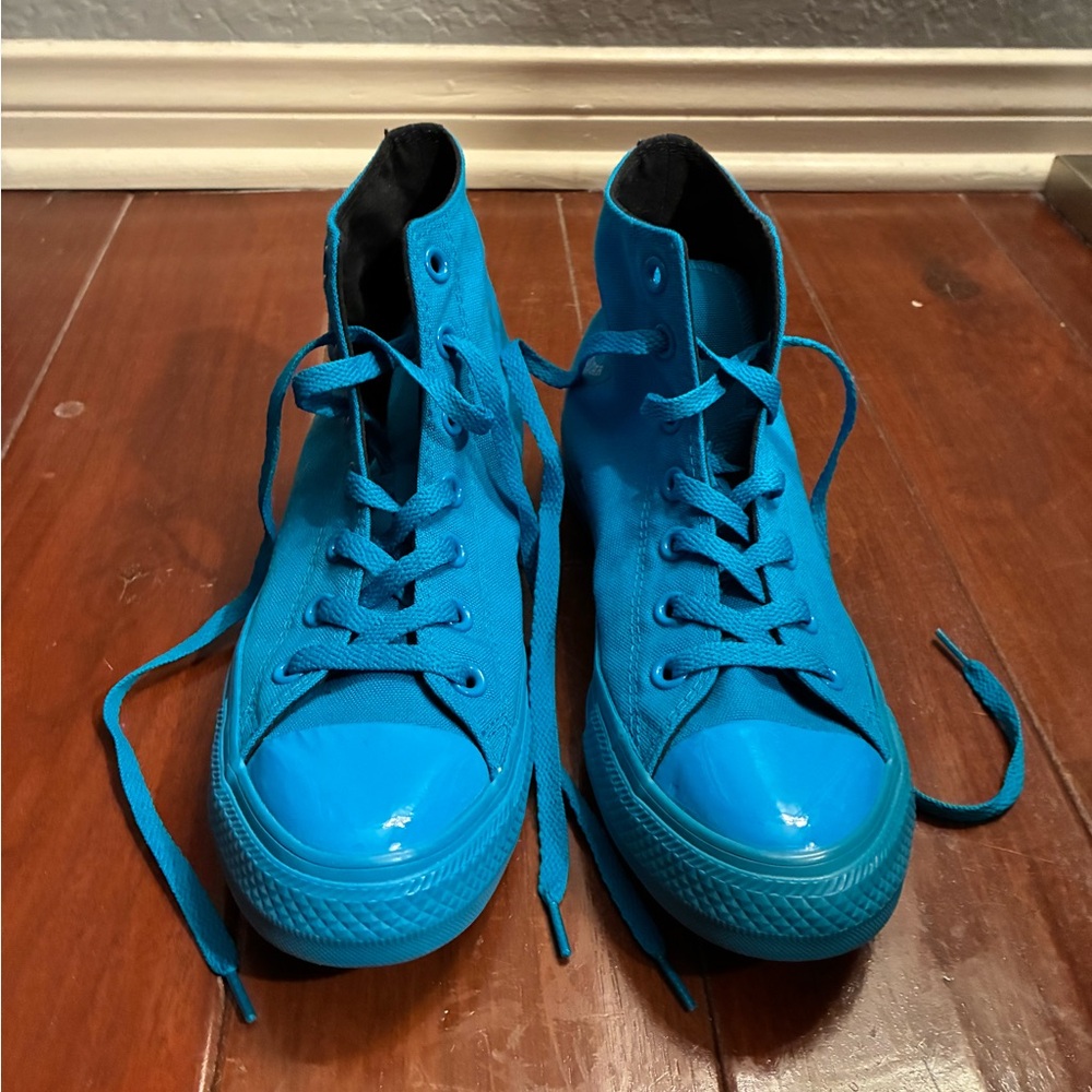 Converse AllStarxOPI Blue High-Tops ‘Music is My Muse’ brand new.WM sz 8. Men 6.